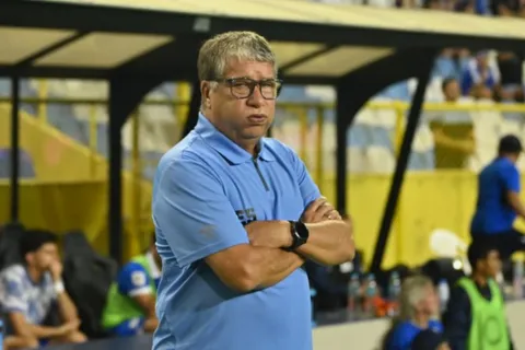 Lo lamenta Bolillo Gómez: El Salvador recibe la peor de las noticias desde FIFA y Concacaf a pocos días de volver a la Eliminatoria Mundialista