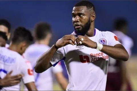 Oficial: el 'Toro' Benguché se marcha al fútbol de Portugal