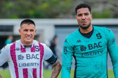 Saprissa no para de recibir críticas.