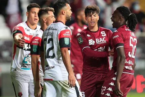 Ex Saprissa y Alajuelense protagoniza un movimiento inesperado en Costa Rica