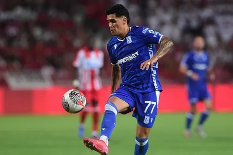 Luis Palma ´ficha´ con equipazo de lujo luego de brillar con Lech Poznań en Polonia