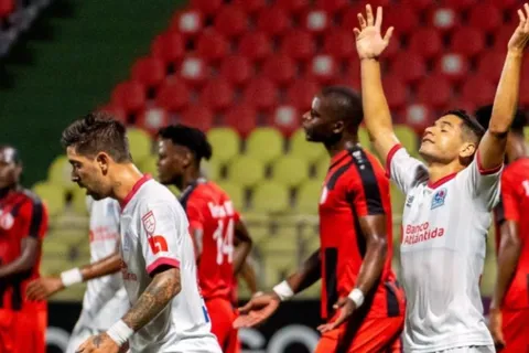 Los equipos que se verían beneficiados por las eliminaciones de Olimpia e Inter por la Liga Concacaf
