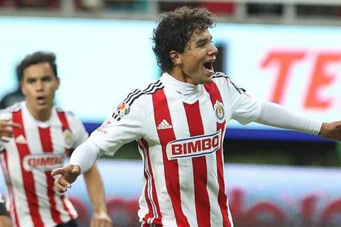 Giovani Hernández, ex-Chivas, llega a un gran de Guatemala