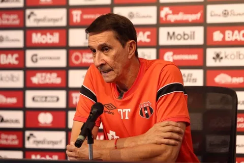 Desde Costa Rica pretenden quitarle a Guimaraes lo más preciado en Alajuelense