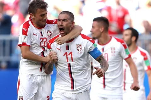 Costa Rica cedió ante una joya de Kolarov