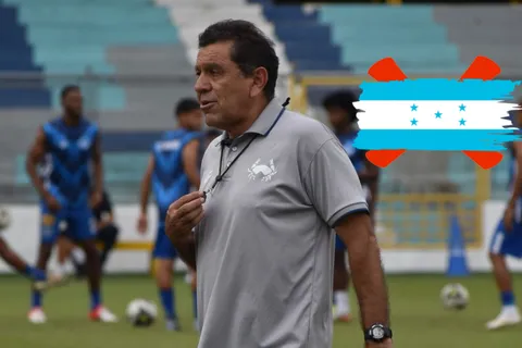 David Patiño pasó de ser la sensación a ser despedido; el mexicano no sigue en Victoria y este es su sustituto
