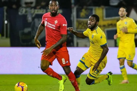 Joel Campbell y Frosinone logran agónico empate con Fiorentina