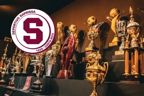 Ganó el tetracampeonato con Saprissa, se fue del club de un día para el otro y ahora vuelve a Costa Rica al equipo menos pensado