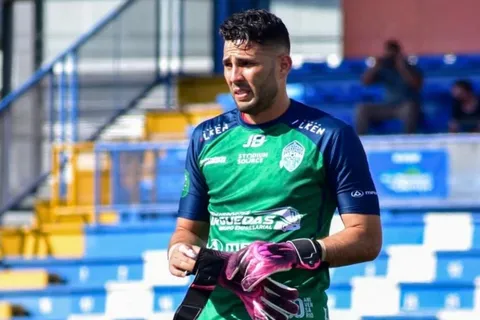 Las 41 razones para considerar a este portero dentro de la selección tica [Video]