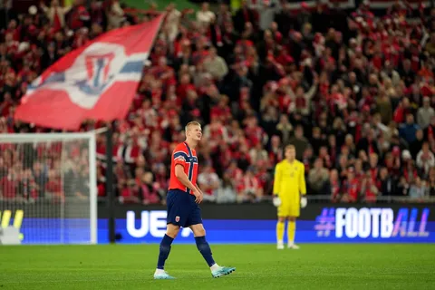 Erling Haaland firma un doblete en el 3-2 de Noruega ante Dinamarca
