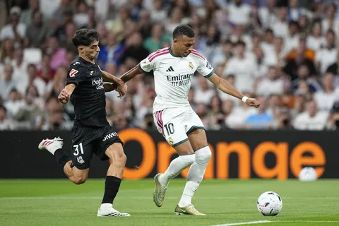 Arsenal, Chelsea, Liverpool y Real Madrid siguen a Jon Martín: la Real Sociedad pediría al menos 50 millones