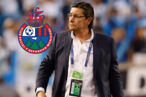 Luis Fernando Tena recibe una gran noticia por parte de Municipal