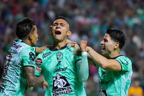 Concachampions 2023: León de Joel Campbell le remontó a Tigres y avanzó a la gran final