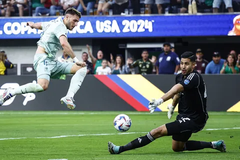 "Soberbia e ignorancia": Futbolista de Venezuela le dice todo en la cara a los mexicanos