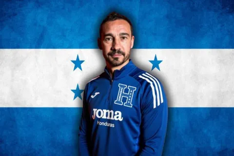Toda Honduras impactada con la respuesta de Pablo Amo a Francis Hernández de cara al Mundial 2030
