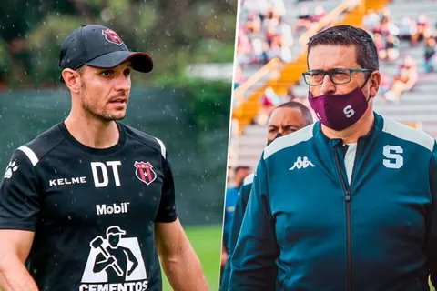 ´Fuera Iñaki´ y ´Fuera Rudé´: afición de Saprissa y Alajuelense estalla contra los españoles