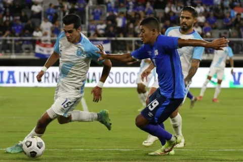 Amistoso: Guatemala vence 2-0 a El Salvador