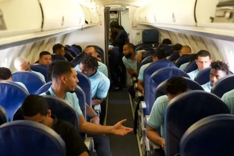 ¿Mala suerte? Honduras confirma que tuvo un inesperado problema en el avión que los trasladó a Jamaica