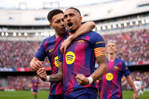 Barcelona pone su racha de 11 victorias a prueba ante el líder PSG en Champions