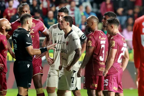 saprissa-alajuelense-keylor herrera