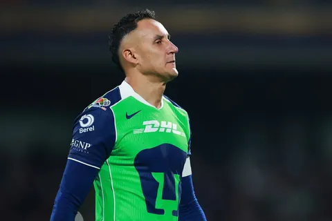 "Cambiar el rumbo": el mensaje de Keylor Navas que inquieta a Pumas sobre su futuro tras la derrota ante Pachuca