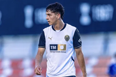 Lejos de Valencia y Saprissa: el futuro de Warren Madrigal da un giro que ningún Morado vio venir