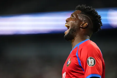 Los 11 goles de José Fajardo reabren el debate del doble nueve en Panamá