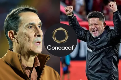 Alexandre Guimaraes y Jafet Soto enfrentados.