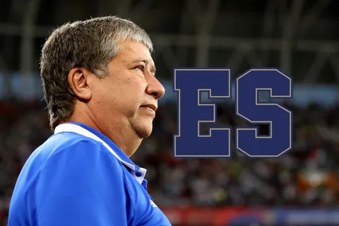 No hay margen de error: El Salvador toma una inesperada decisión que le mete presión al Bolillo Gómez.