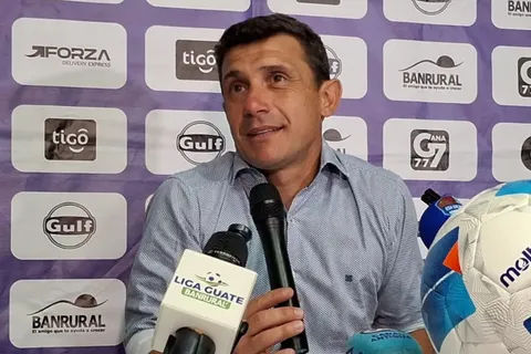 Sebastián Bini no tuvo filtro tras la derrota de Municipal ante Comunicaciones