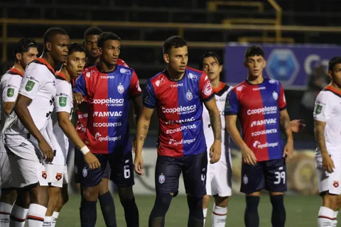 Alajuelense vs. San Carlos por la Liga Promerica de Costa Rica.