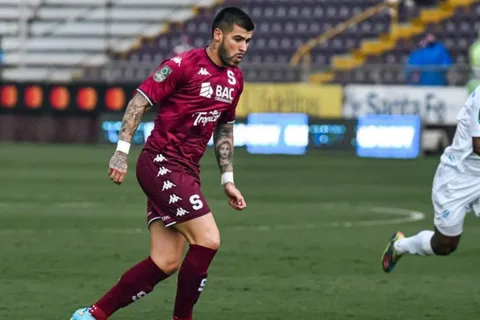 Lesión deja por fuera a jugador de Saprissa por lo que resta del año