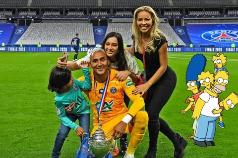 Keylor Navas y su familia al mundo de Los Simpson
