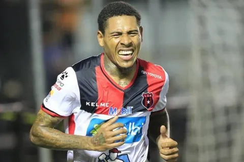 Insólito: Quieren sancionar a Henry Figueroa por dopaje, pero no logran ubicarlo