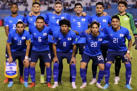 David Dóniga y la Fesfut toman decisiones con la preparación para la Eliminatoria Mundialista