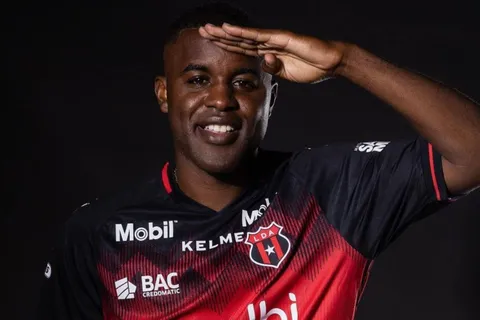 Joel Campbell habla del papel que ejerce Jafet Soto fuera de la cancha