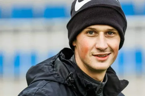 Nicholas Hagen encaminado para jugar la UEFA Europa League