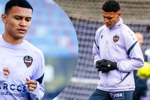 Kervin Arriaga recibe un nuevo parte médico en el Levante tras el golpe que lo llevó al hospital: "Impactos en la cabeza"
