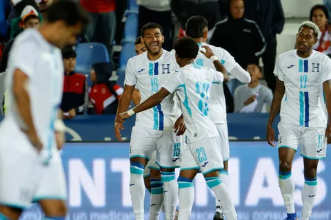 Honduras toma una drástica decisión con sus referentes y José Francisco Molina ya lo sabe: "Se acabó"