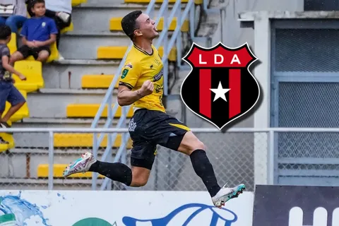 Alajuelense ya ofertó por Malcom Pilone.