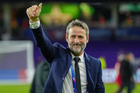 Thomas Christiansen celebra el fichaje de dos jóvenes promesas en el futbol extranjero