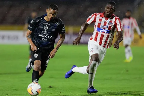 Gabriel Torres anotó un gol en derrota de Independiente del Valle por Copa Libertadores