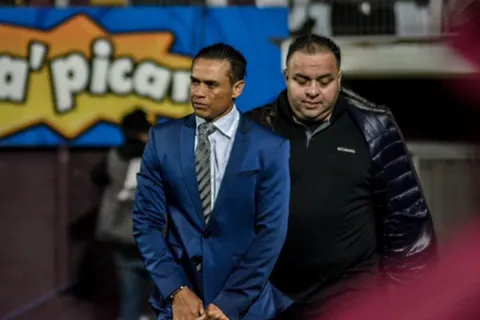 "Aún si queda eliminado, Walter Centeno debe seguir en Saprissa"