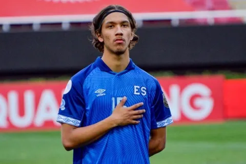 Enrico Dueñas da una gran noticia a los salvadoreños