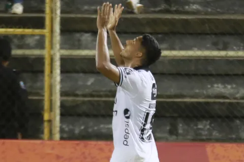 Copa Centroamericana: Comunicaciones vence a Diriangén por lo mínimo
