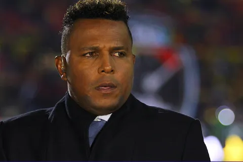 Carlos Pavón lanza tremendo dardo a la Federación