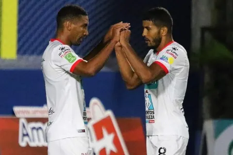 La dupla Marcel - Venegas participó en más del 70% de los goles de Alajuelense