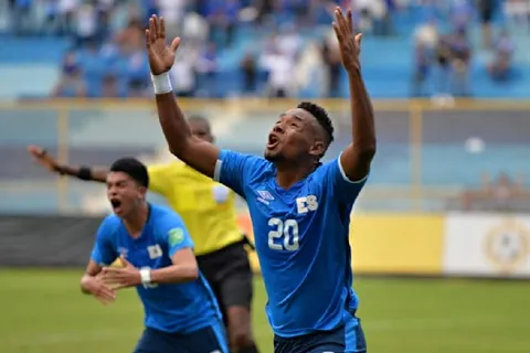Christian Gil explica su polémica salida de FAS