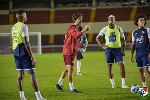Selección de Panamá inició sus entrenamientos de cara al Octogonal
