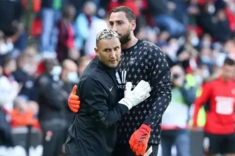 Keylor Navas por Gianluigi Donnarumma en PSG: el pedido de los aficionados parisinos